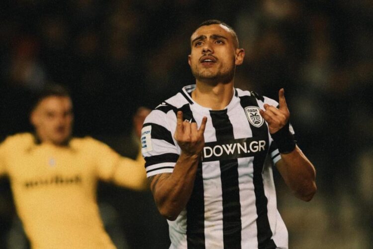 Lo que dejó ir Cruz Azul… Giakoumakis la está rompiendo en Europa