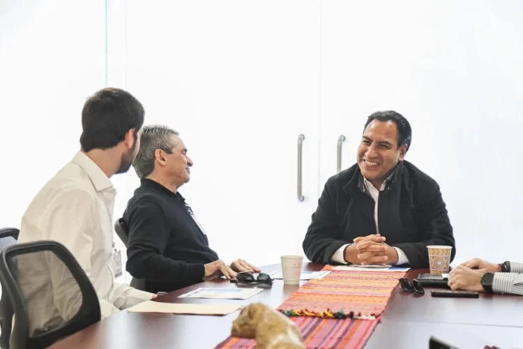 Eduardo Ramírez se reúne con integrantes del Consejo del Grupo San Francisco de Asís