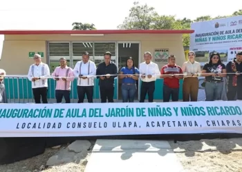 En Acapetahua, Eduardo Ramírez reitera apoyo al sector pesquero e impulsa obras