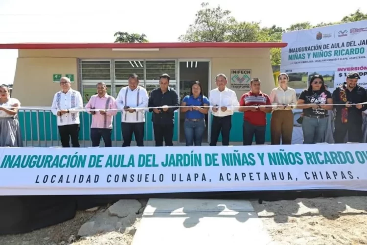 En Acapetahua, Eduardo Ramírez reitera apoyo al sector pesquero e impulsa obras