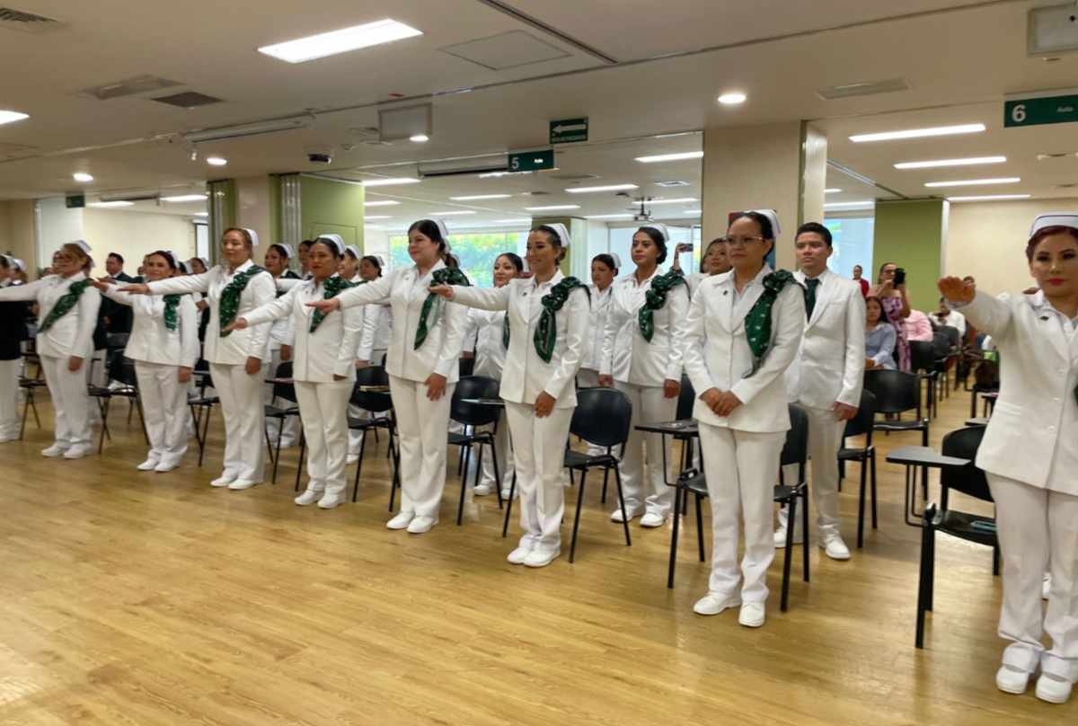 Fortalece IMSS Chiapas atención médica con formación postécnica de Enfermería