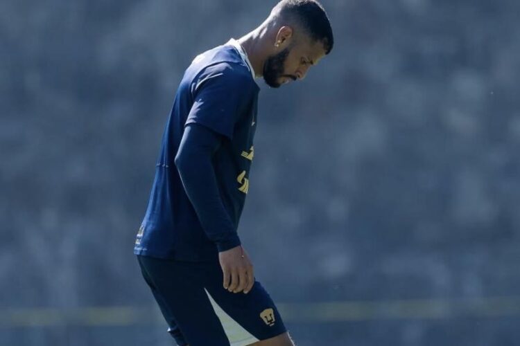 Pumas abre la puerta a José Caicedo; Santos de Brasil pregunta por él