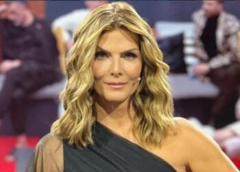 Montserrat Oliver denuncia acto de racismo en EU al intentar comprar un caballo