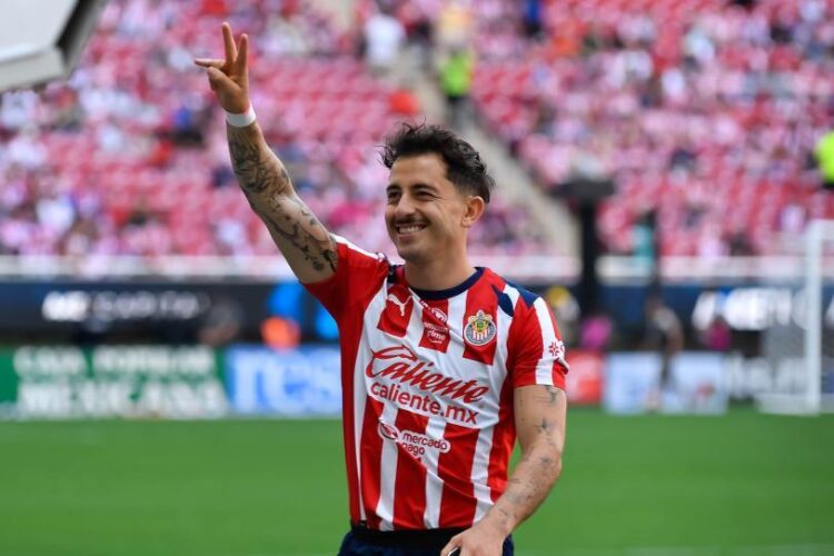 Pachuca hace oficial el fichaje de Alan Mozo