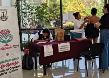 Jornada de vacunación fortalece la cultura de prevención en la familia judicial 