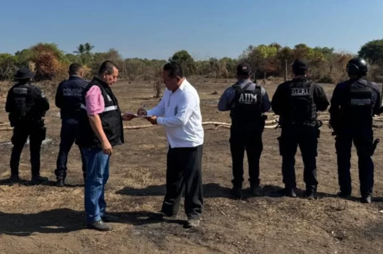 Grupo Interinstitucional restituye predio invadido en Playa San Benito de Tapachula
