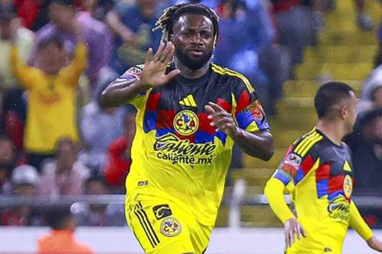 Novela de reclamos en el América: Saint-Maximin vs André Jardine