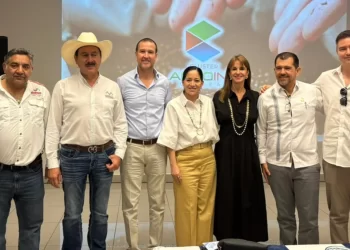 Secretario del Campo realiza intensa gira en Tapachula 