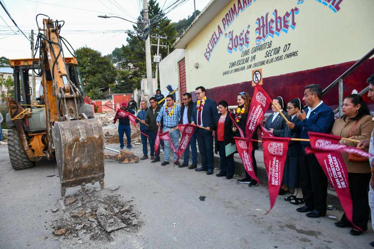 Inicia obra histórica en la calle Los Leñadores del barrio de la Candelaria