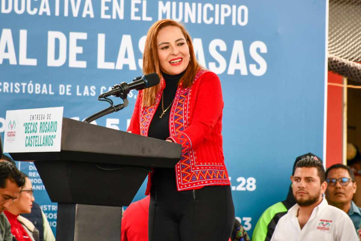 Becas Rosario Castellanos fortalecen la alfabetización y el desarrollo social en San Cristóbal de Las Casas