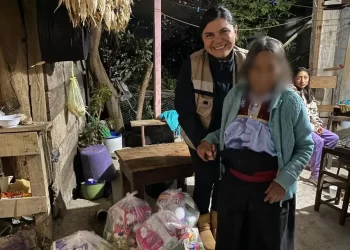 DIF San Cristóbal garantiza atención integral a adulta mayor en situación de vulnerabilidad