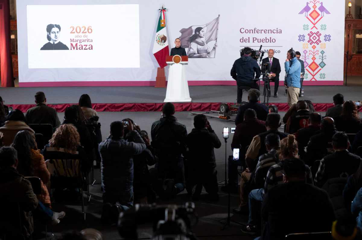 En 2026, Programa Nacional de Conservación de Carreteras y Bachetón tendrán una inversión de 50 mil mdp: Sheinbaum