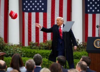 Trump niega que detención de Maduro sea un mensaje para México,  pero presiona por cárteles