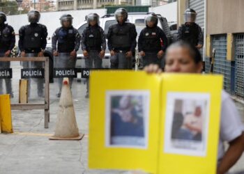 Venezuela reporta liberación de 808 presos políticos; ONG cuestiona cifra