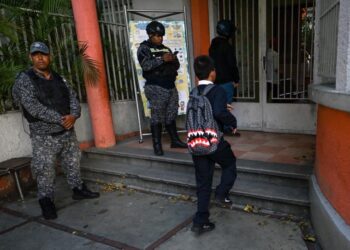 En Venezuela, escuelas retoman clases tras captura de Maduro y bombardeo de EU
