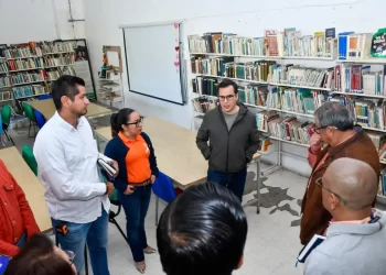 Recorrido para la mejora de infraestructura de la Biblioteca Municipal en Berriozábal