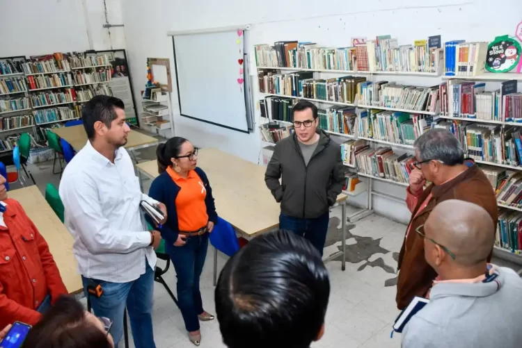 Recorrido para la mejora de infraestructura de la Biblioteca Municipal en Berriozábal