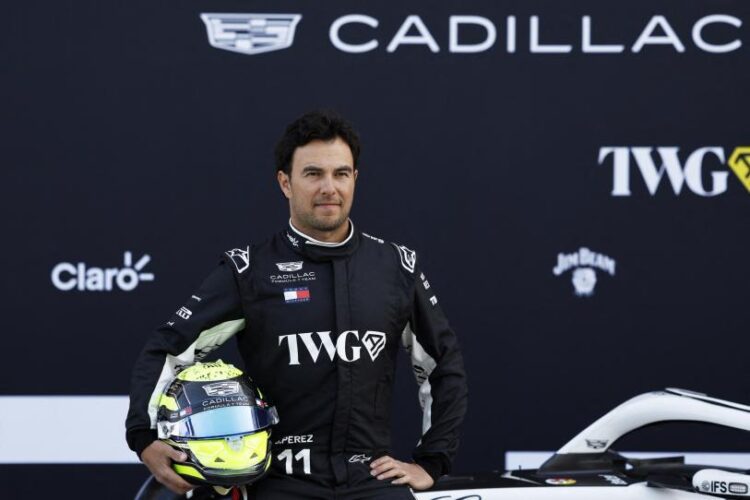 ¿Un paso atrás? “Checo” Pérez critica el rendimiento del nuevo coche de F1