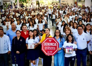 Cobach fortalece seguridad de sus estudiantes con relojes inteligentes del programa ‘Mujer Segura’