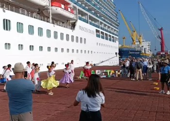 Puerto Chiapas fortalece presencia en la ruta de cruceros con la llegada del Island Princess
