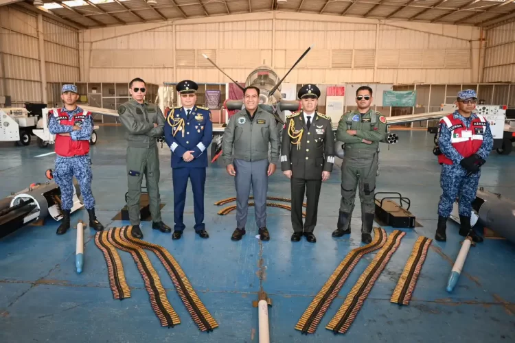 Eduardo Ramírez reconoce la labor de la Fuerza Aérea Mexicana en su CXI aniversario