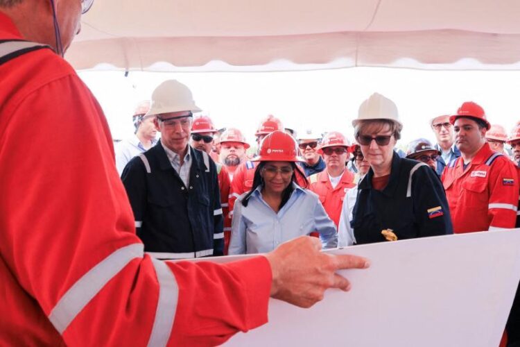 Estados Unidos autoriza operaciones de cinco petroleras multinacionales en Venezuela