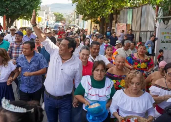 Jovani Salazar y Paco Chacón, únicos candidatos reales a la alcaldía de Tuxtla