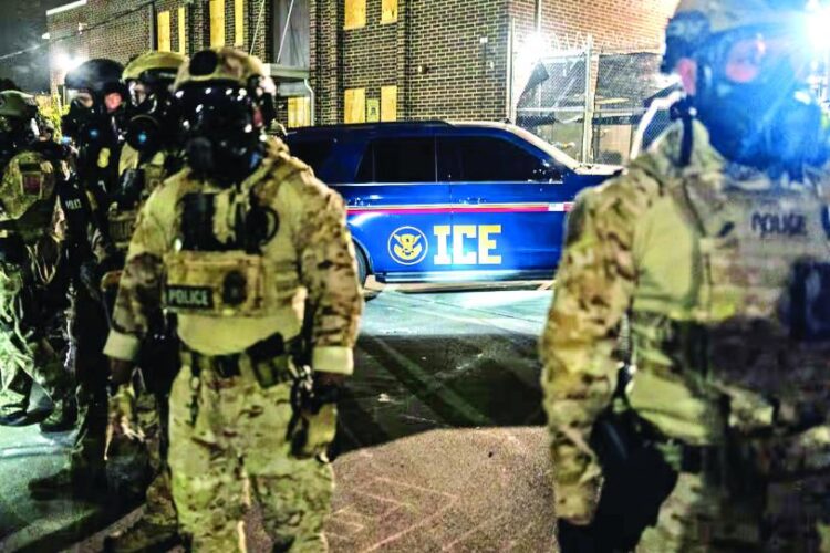 Trump limita intervención federal en protestas, pero mantiene redadas migratorias