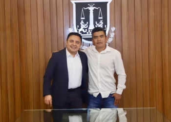 Refrendan compromiso por el bienestar en los distritos judiciales