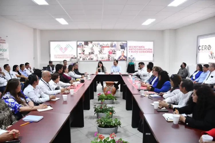 SAyBG fortalece la supervisión institucional con capacitación archivística a comisarias y comisarios