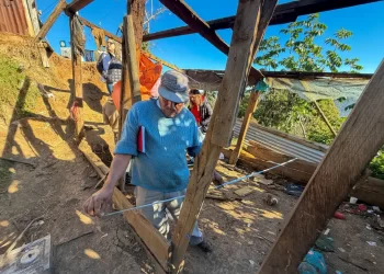 Ayuntamiento y DIF municipal, inician construcción de vivienda digna para 8 menores en Selva Natividad 1