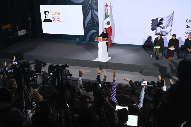 Presidenta inaugura tramo Santa Fe-Observatorio del Tren “El Insurgente”; se conecta Toluca con la CDMX