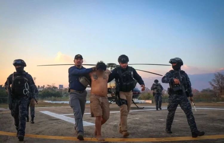 Siempre vamos a ejercer la autoridad, sin distingos: Óscar Alberto Aparicio Avendaño