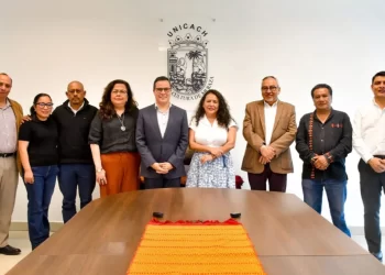 Bienvenida Unicach, sede Berriozábal Odontología