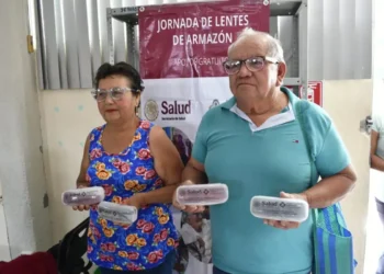 Más de dos mil personas reciben apoyos auditivos y visuales 