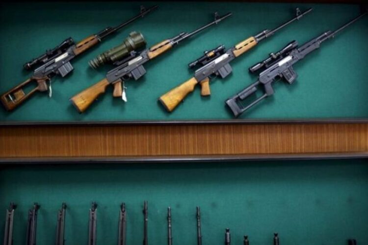 Demócratas en EU solicitan datos sobre exportación de armas vinculadas a cárteles
