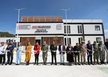 Eduardo Ramírez y Jorge Llaven inauguran instalaciones de la Fiscalía de Distrito Altos