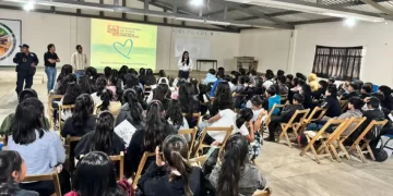 En San Juan Cancuc y Larráinzar, FGE imparte pláticas para prevenir la trata de personas