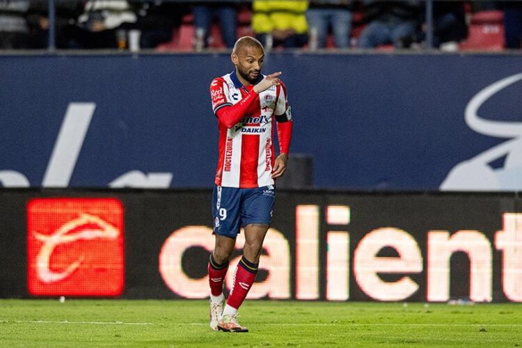 Joao Pedro sacude la Liga MX: “Sería un honor jugar en el América”