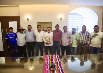 Juan Carlos Moreno Guillén escucha y construye, en comunidad, a favor de los pueblos de Chiapas