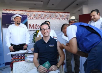 México y Guatemala fortalecen acciones de vacunación 