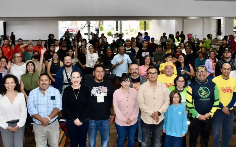 San Cristóbal es sede del Tercer Foro Nacional de la Bicicleta