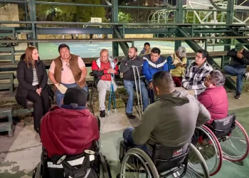 Impulsa Ayuntamiento inclusión deportiva con apoyo a basquetbolistas sobre ruedas
