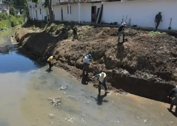 Refuerzan limpieza de ríos en San Cristóbal ante temporada de lluvias