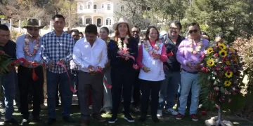 Ayuntamiento inaugura pavimentación de calle en la comunidad de Zacualpa
