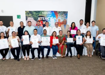 Sectur Chiapas impulsa la competitividad turística con entrega de distintivos de calidad