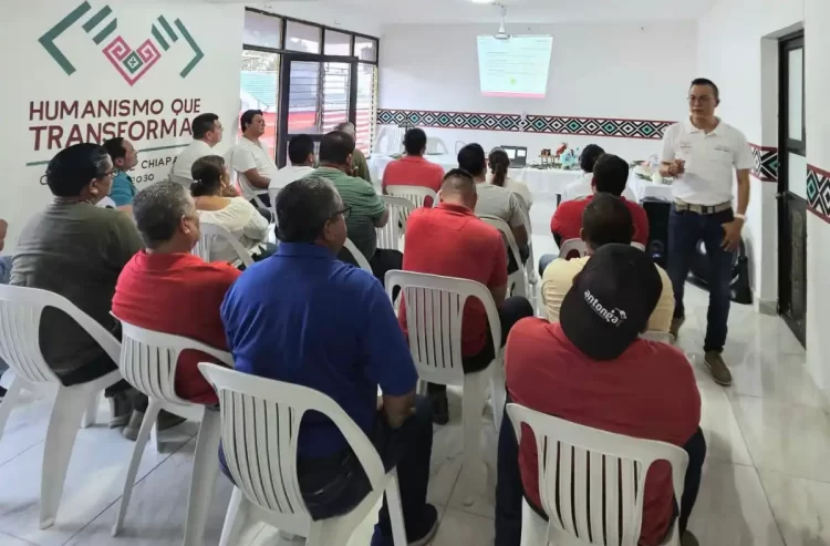 Sectur capacita a transportistas con “Anfitriones en Movimiento”