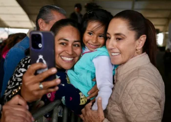 Presidenta Claudia Sheinbaum realiza exitosa gira por Zacatecas y la Ciudad de México