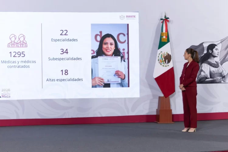 Contratación de más de 14 mil médicos especialistas este año es histórica: Presidenta 