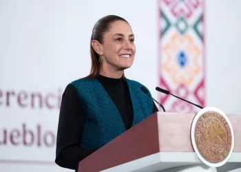 En abril inicia credencialización del Servicio Universal de Salud: Sheinbaum